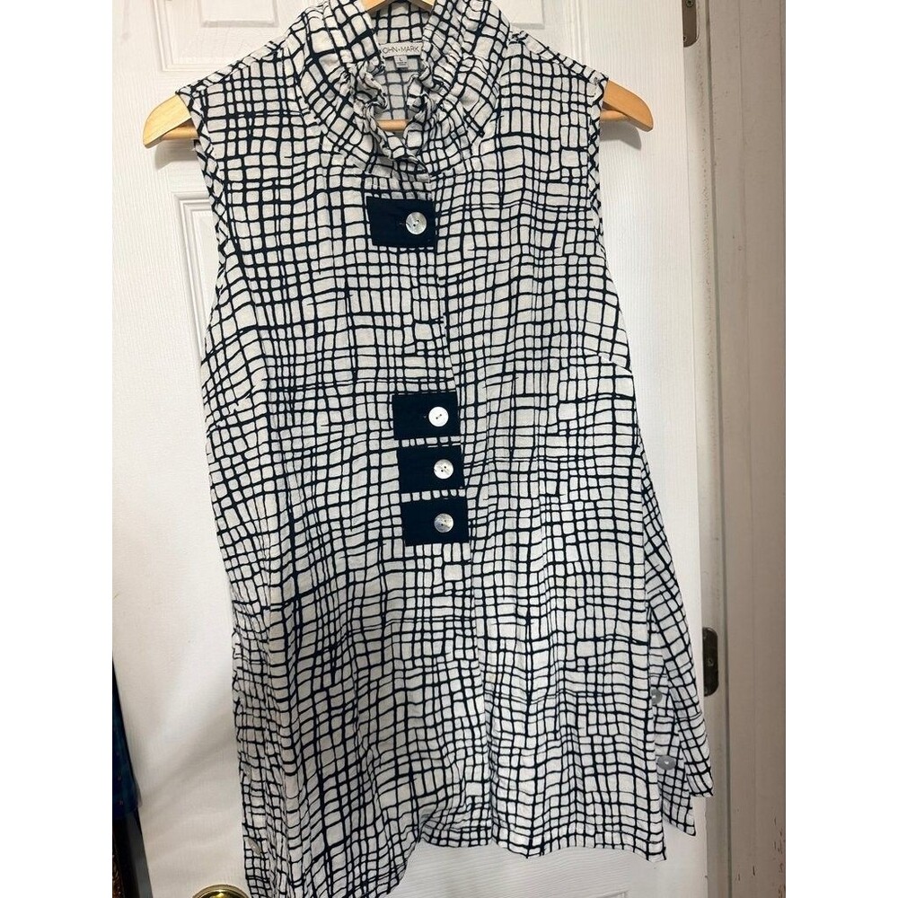 John Mark Sleeveless Grid Pattern Blouse - Size L